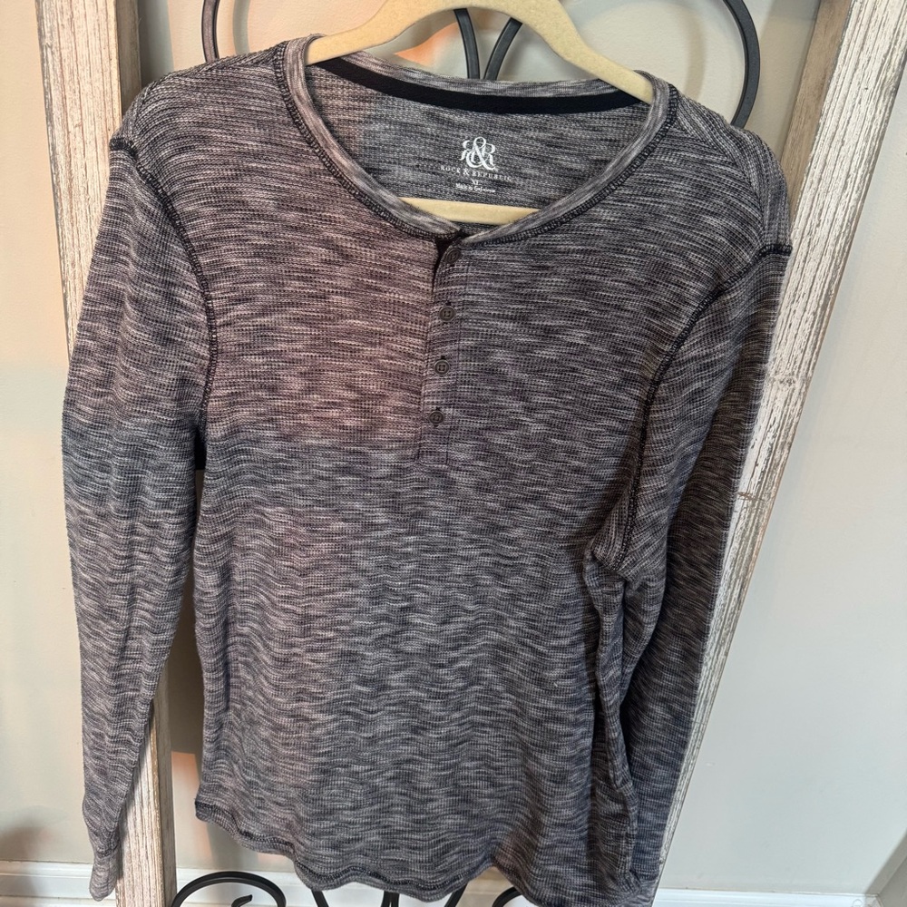 Rock & Republic Men’s XL Henley Long Sleeve Shirt Gray Waffle Knit‎ Thermal